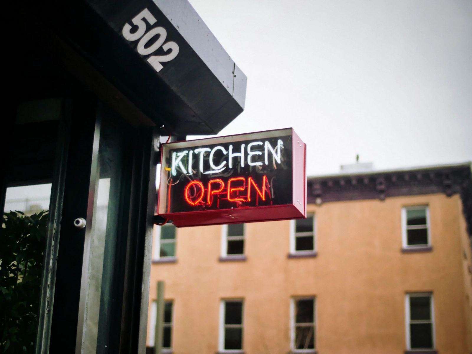 benefits_of_incorporating_in_canada Learn about the benefits of incorporating in Canada, a sign that reads Kitchen Open